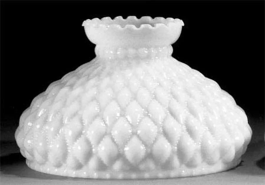 Crimped Opal 10" Glass with GOURE® Student Shade Pattern Quilted Diamond Top