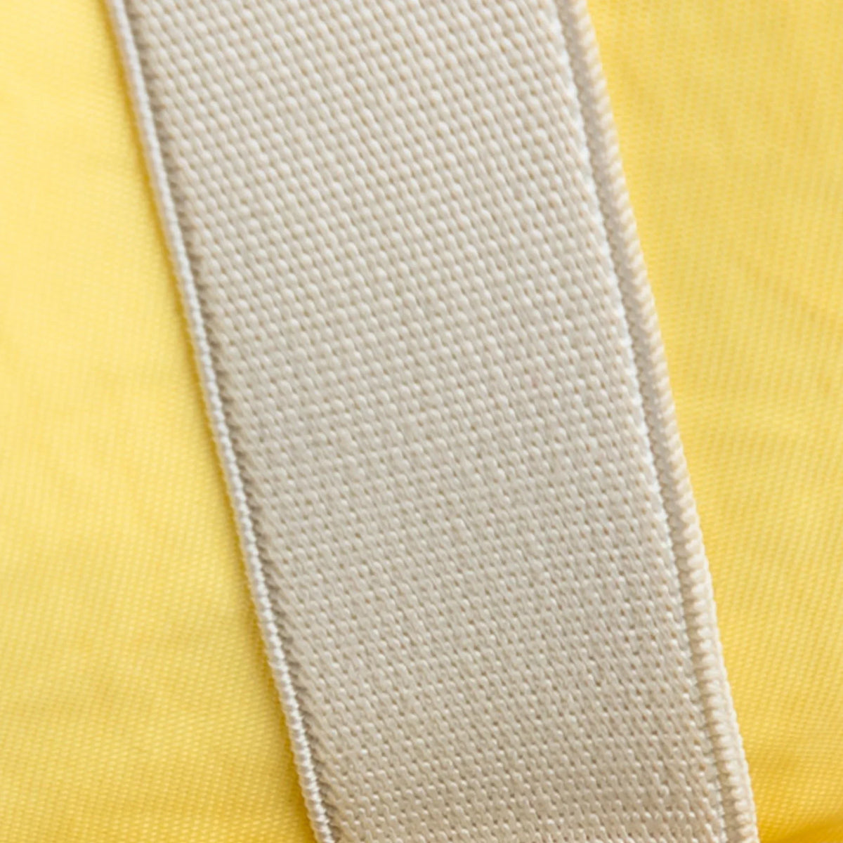Yellow Belt (New Bag Defects) Unisex For Pre-Owned Love Fabric Authenticated with Nylon Blind