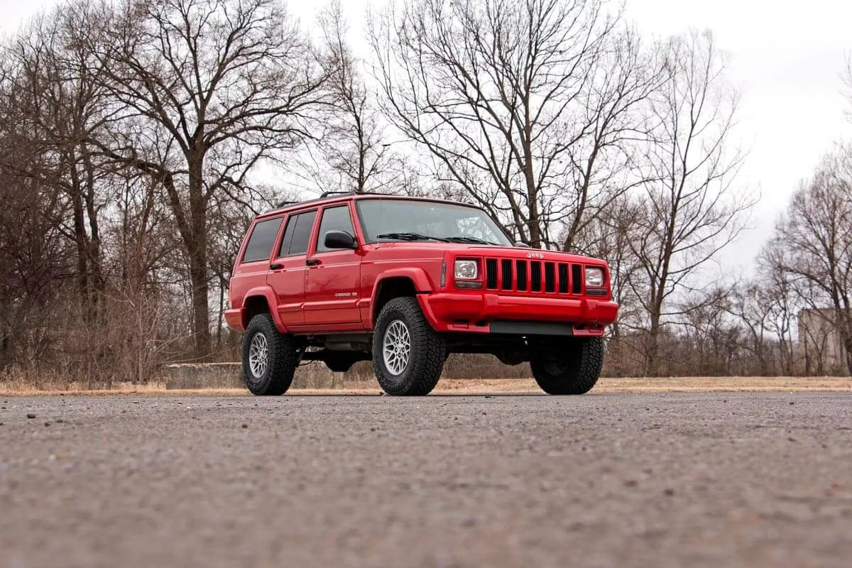 XJ Shocks w/V2 Cherokee Kit Lift - Jeep 1984-2001 630X70 Country for Rough 3"