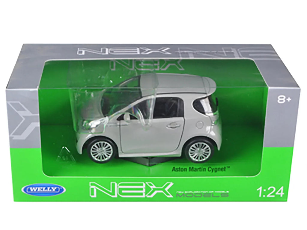 Diecast 1/24 Silver Martin Aston Cygnet by Welly Model Car