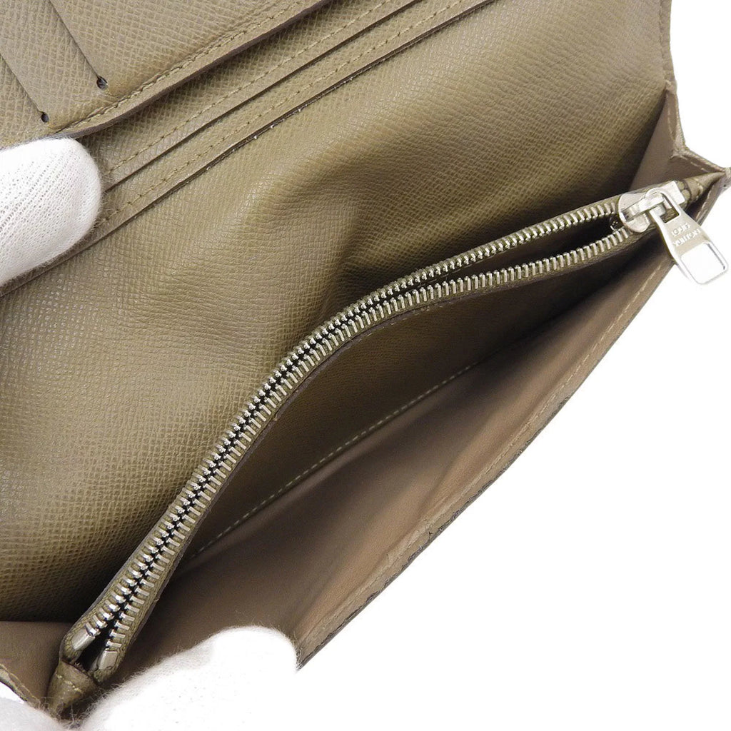 Pre-Owned Ural M32807 Taiga Brother Long Portefeuille Wallet Bifold (Good)