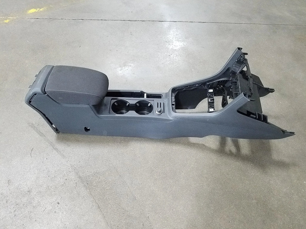 Volkswagen Pre-Owned OEM Center Assembly Jetta Console 2018-2019 (Good) Floor LKQ