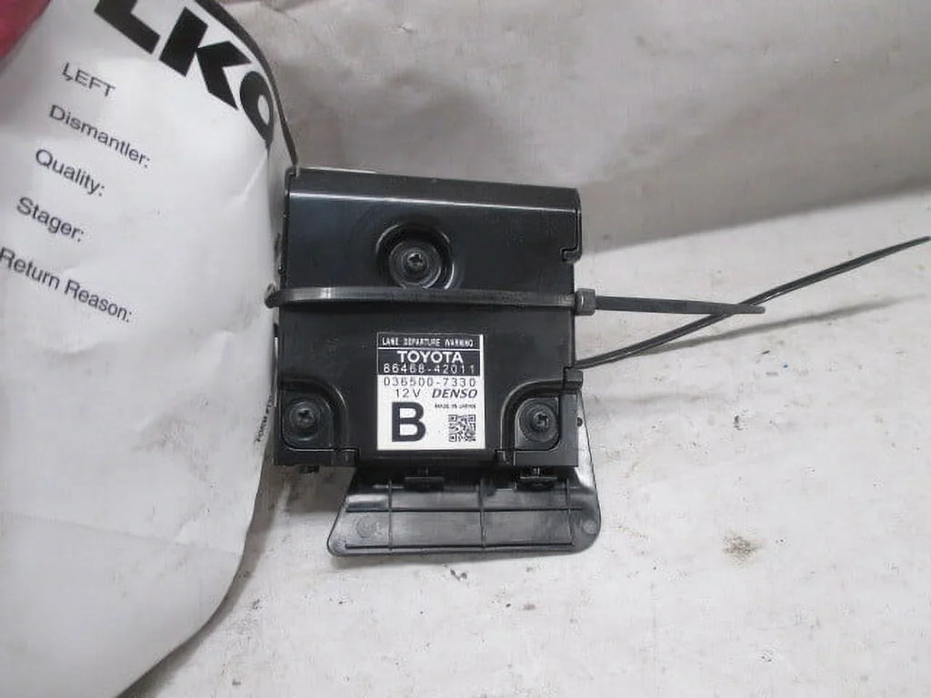 (Good) 2015 Departure Rav4 Lane OEM Toyota 2014 Mount Camera Windshield Pre-Owned