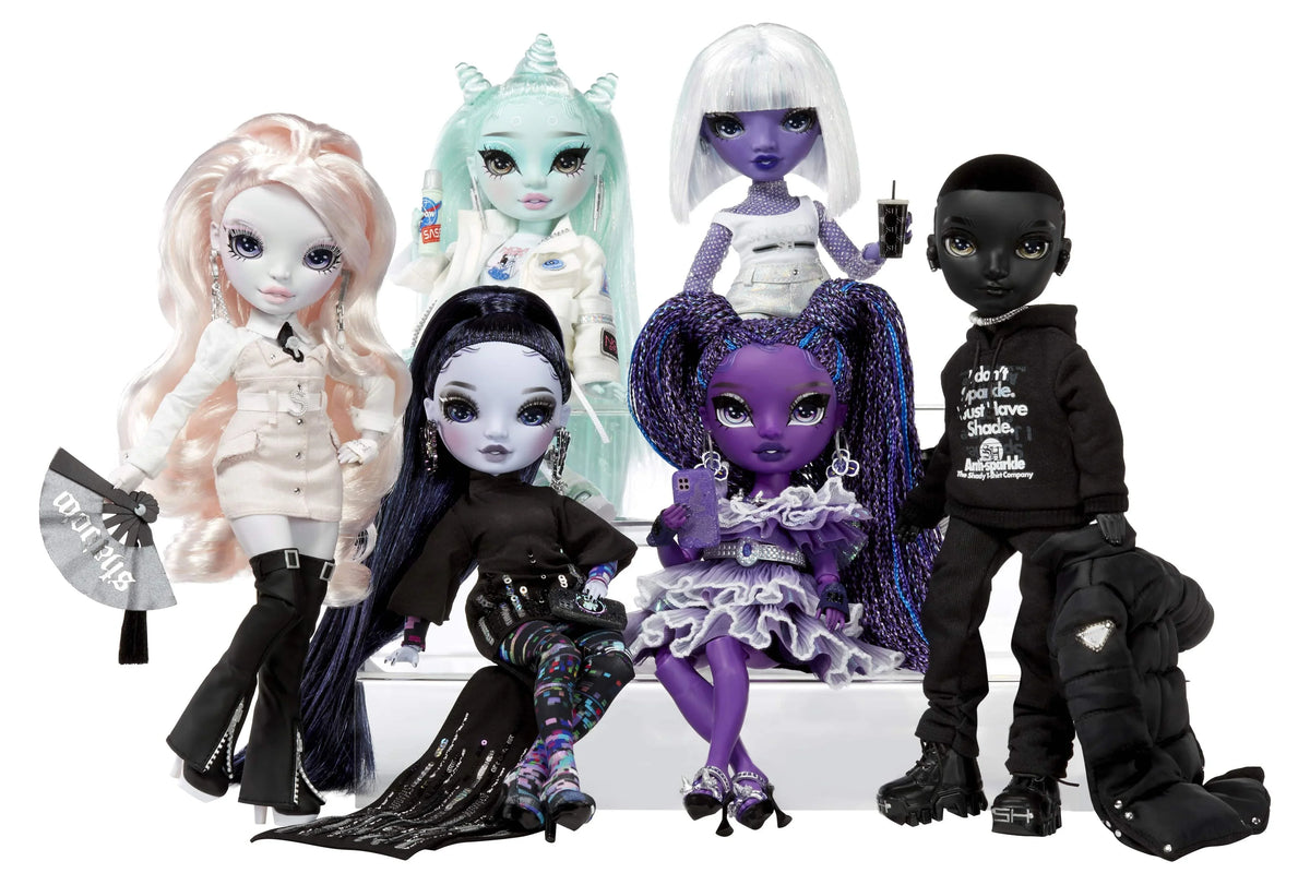 for Glitch Rainbow Gift Fashionable Collectors Shadow Purple & Kids Old Fashion Years Accessories. Colorful Play High Great 4-12 10+ Reina High & Crowne Outfit - Doll.