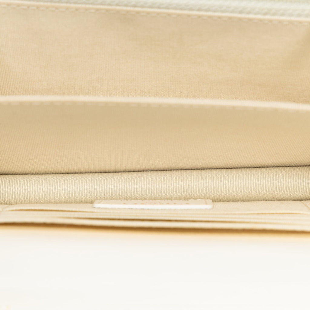 Leather (Good) Chain On Unisex Crossbody Pre-Owned Romance Authenticated Bag White Lambskin Wallet