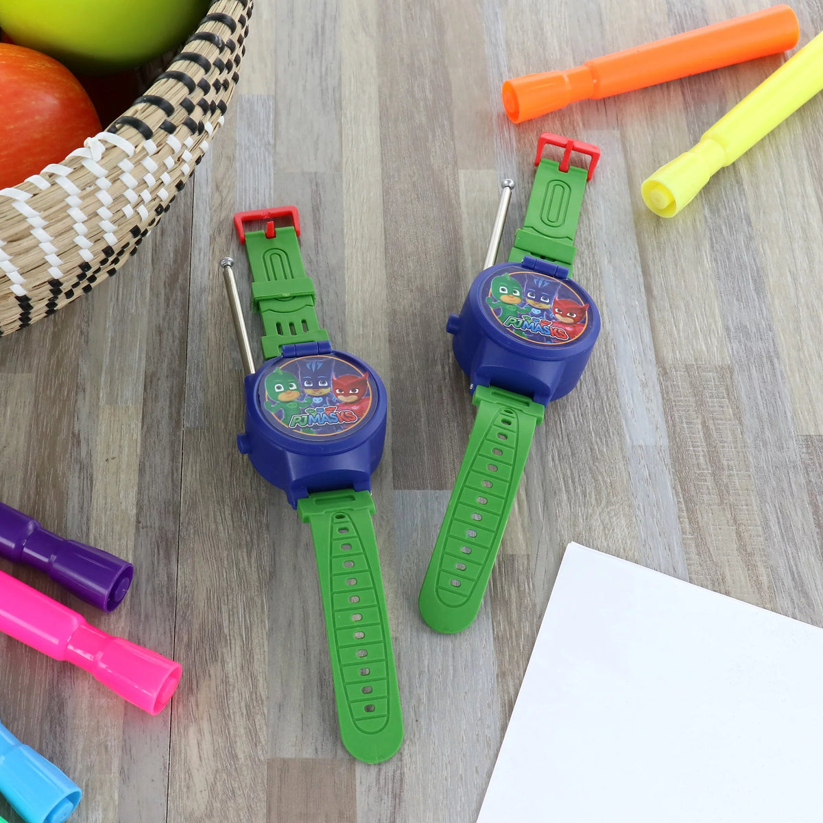 With PJ Talkie Built 2 in Walkie Watch Set Piece Wrist Masks