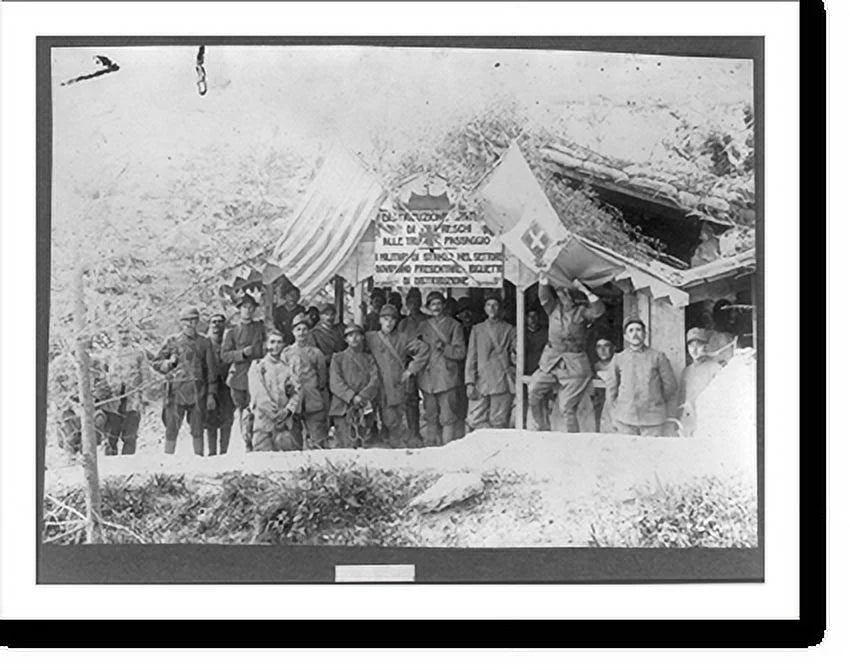Italian x Red [Group at 21-7/8" men posed Print, Historic the 17-7/8" Grappa, American on station of Framed Front], Cross