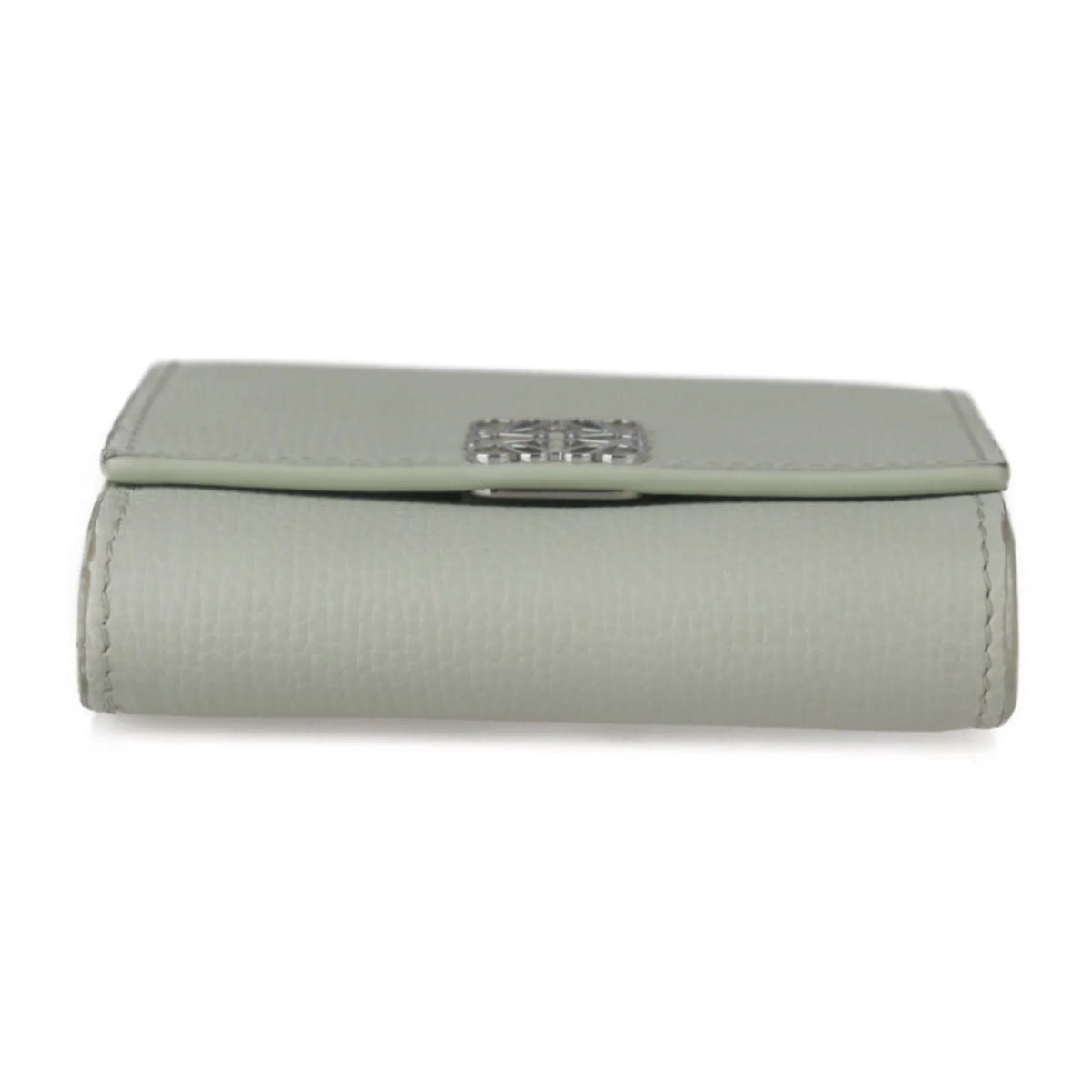 L-shaped compact ANAGRAM series metal Loewe light C821L57X01 WALLET green COMPACT (Good) fastener silver flap fittings Pre-Owned folio LOEWE wallet Anagram FLAP leather