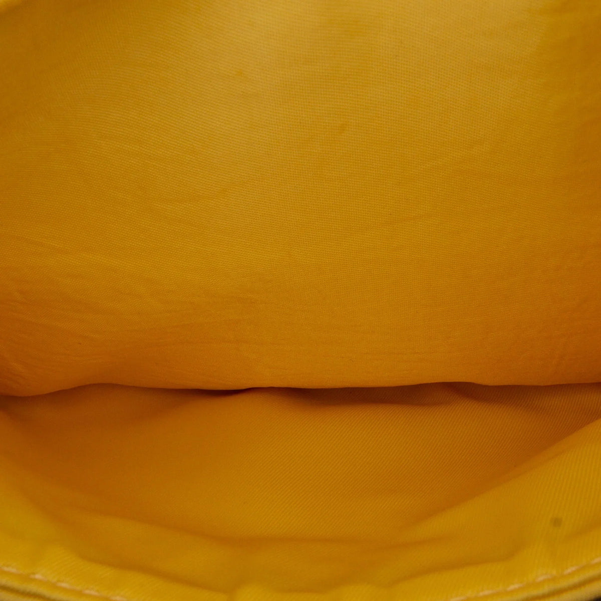 Yellow Belt (New Bag Defects) Unisex For Pre-Owned Love Fabric Authenticated with Nylon Blind
