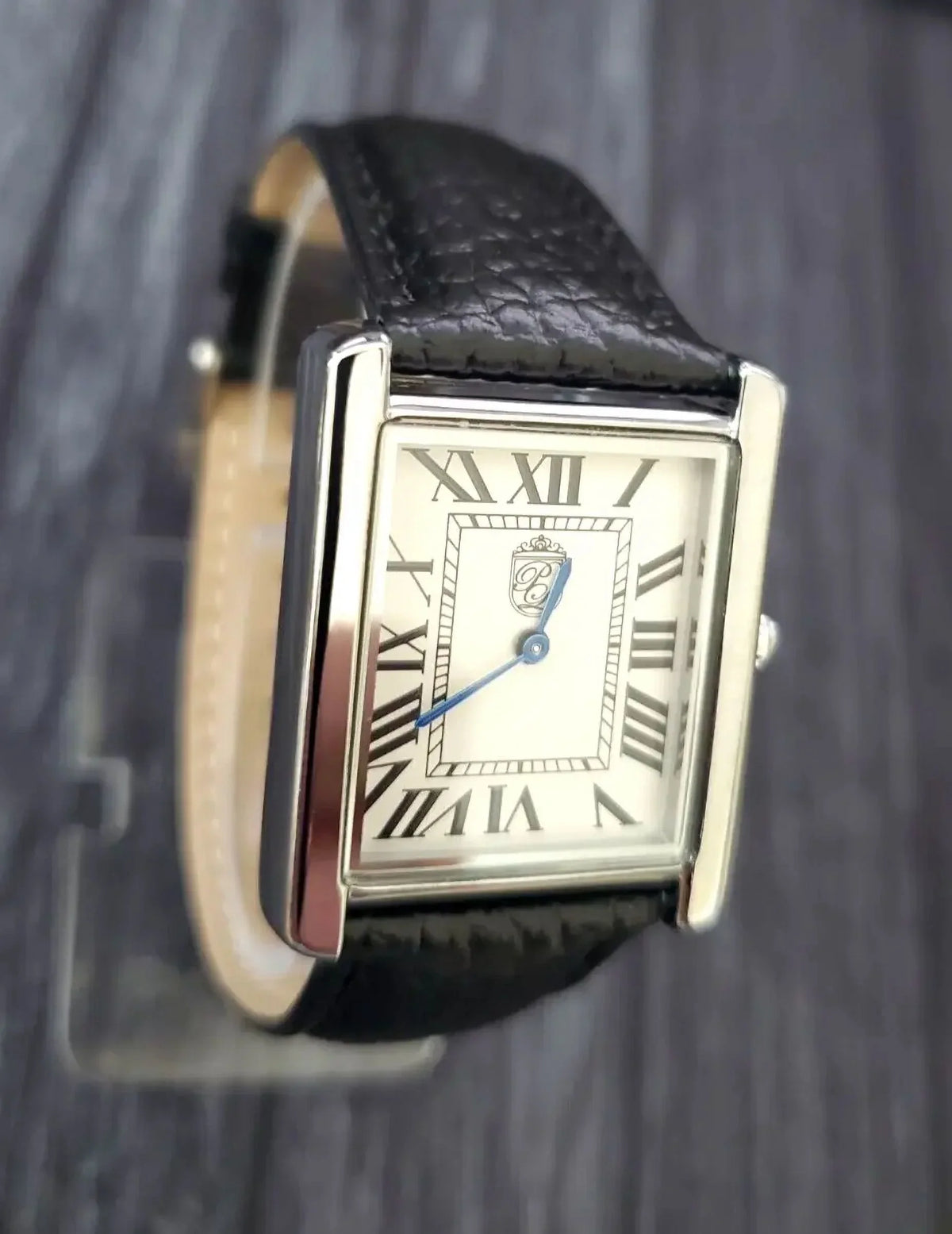 Mens outfit Classic Louie design Lucerne Band Black Pierre Must Watch Vintage Swiss Tank