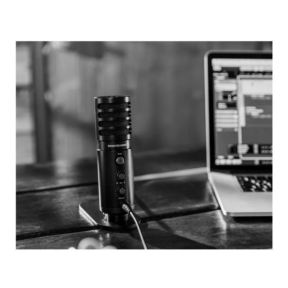 Arm with Professional USB Boom Scissor FOX Microphone Studio BeyerDynamic