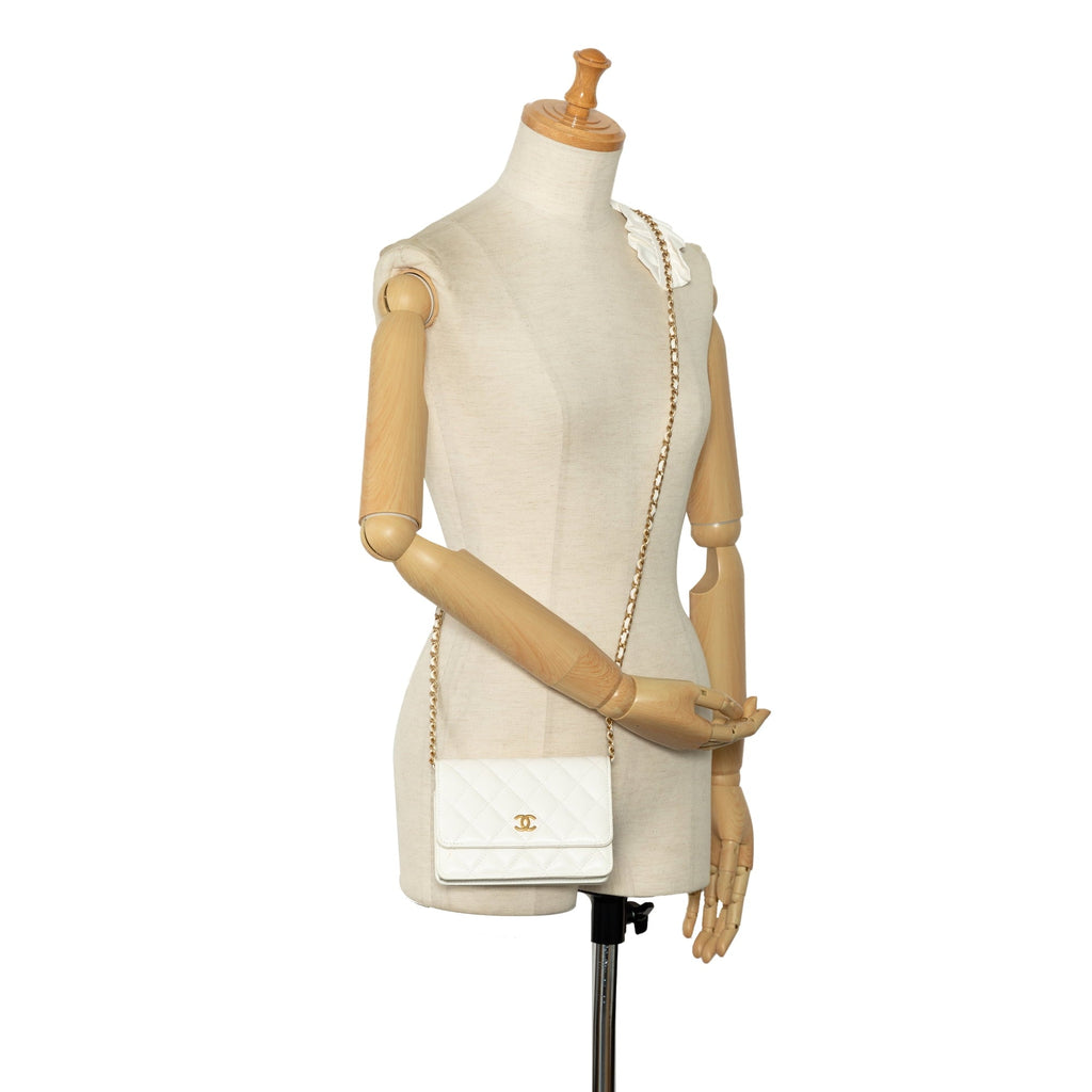 Leather (Good) Chain On Unisex Crossbody Pre-Owned Romance Authenticated Bag White Lambskin Wallet
