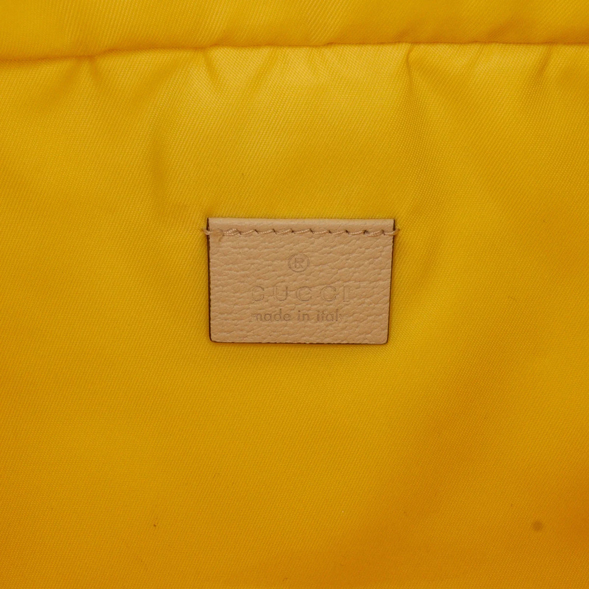 Yellow Belt (New Bag Defects) Unisex For Pre-Owned Love Fabric Authenticated with Nylon Blind