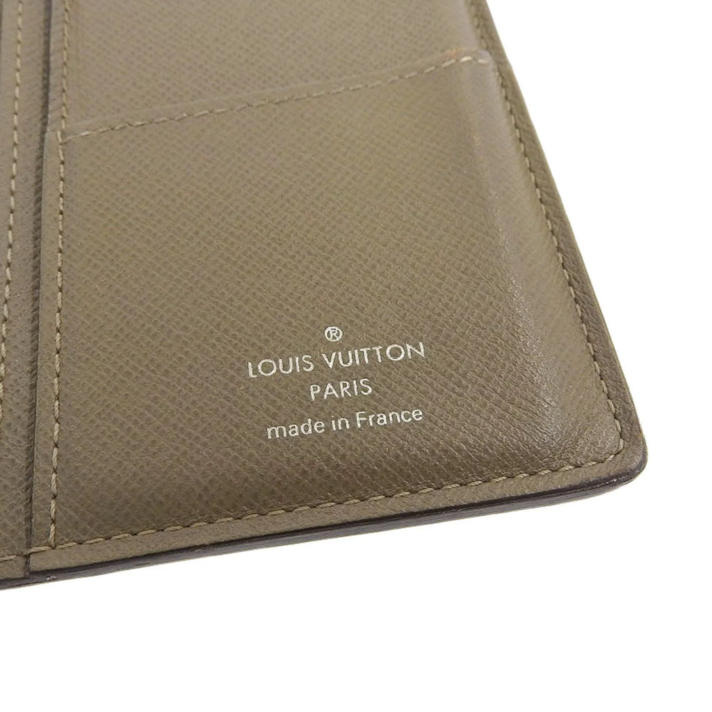 Pre-Owned Ural M32807 Taiga Brother Long Portefeuille Wallet Bifold (Good)