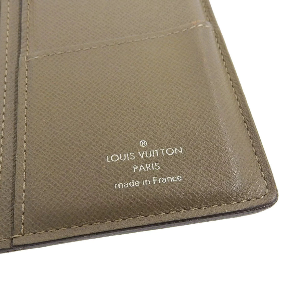Pre-Owned Ural M32807 Taiga Brother Long Portefeuille Wallet Bifold (Good)